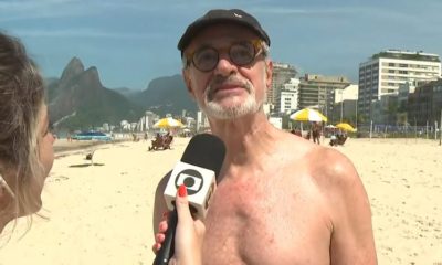 Marcos Caruso aparece ao vivo na Globo o lado do namorado