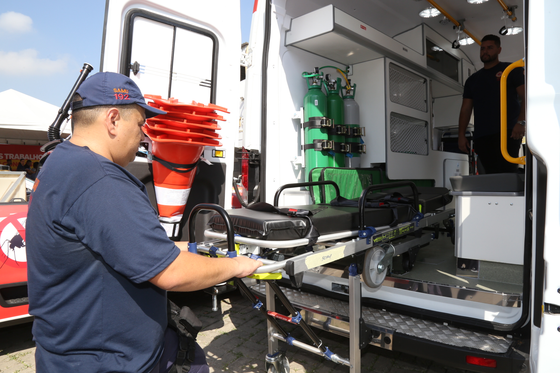 SES reforça SAMU de Belford Roxo com entrega de 3 novas ambulâncias (Foto: Mauricio Bazilio/ SES)