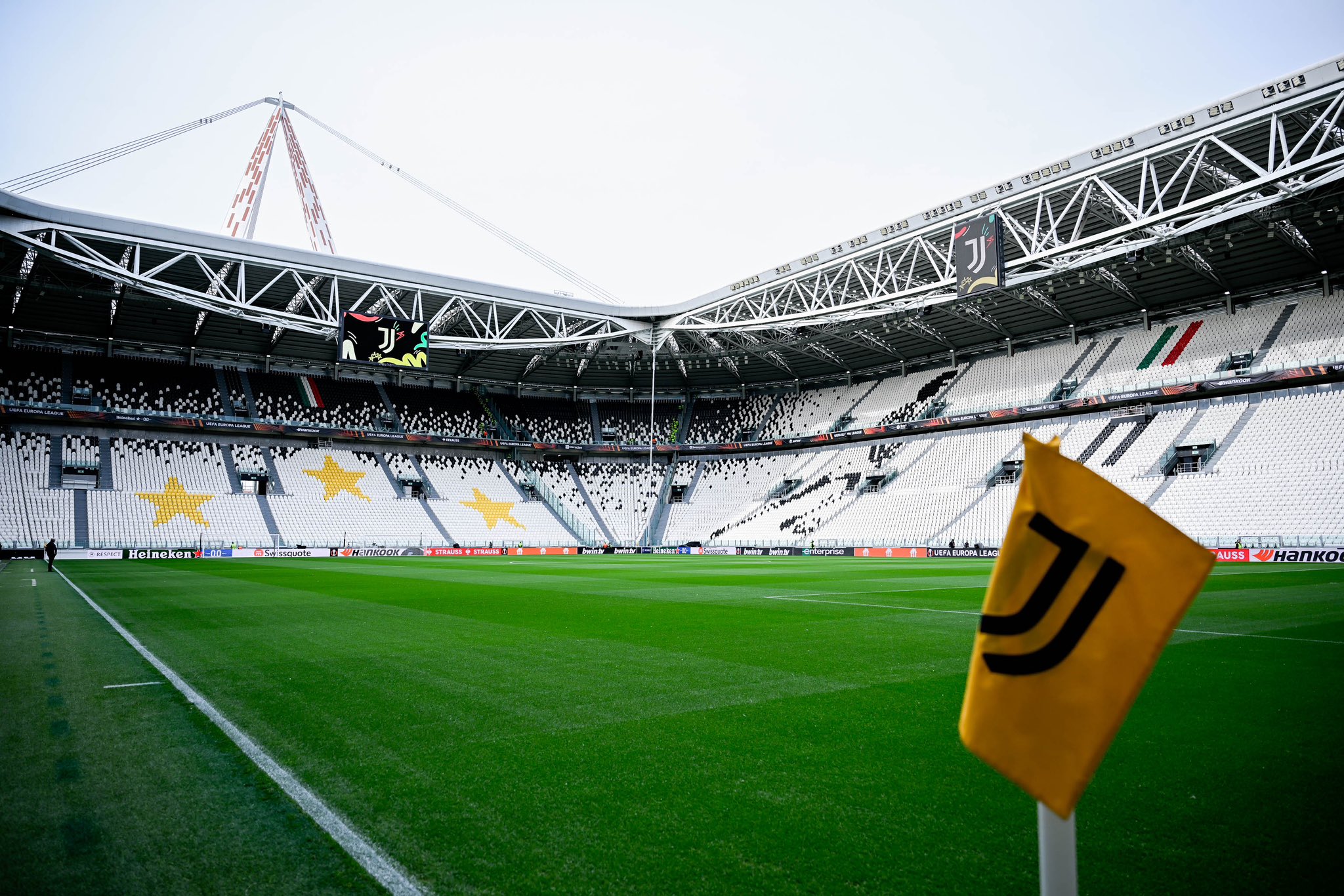 Juventus perde 15 pontos no Campeonato Italiano como punição por fraude  fiscal