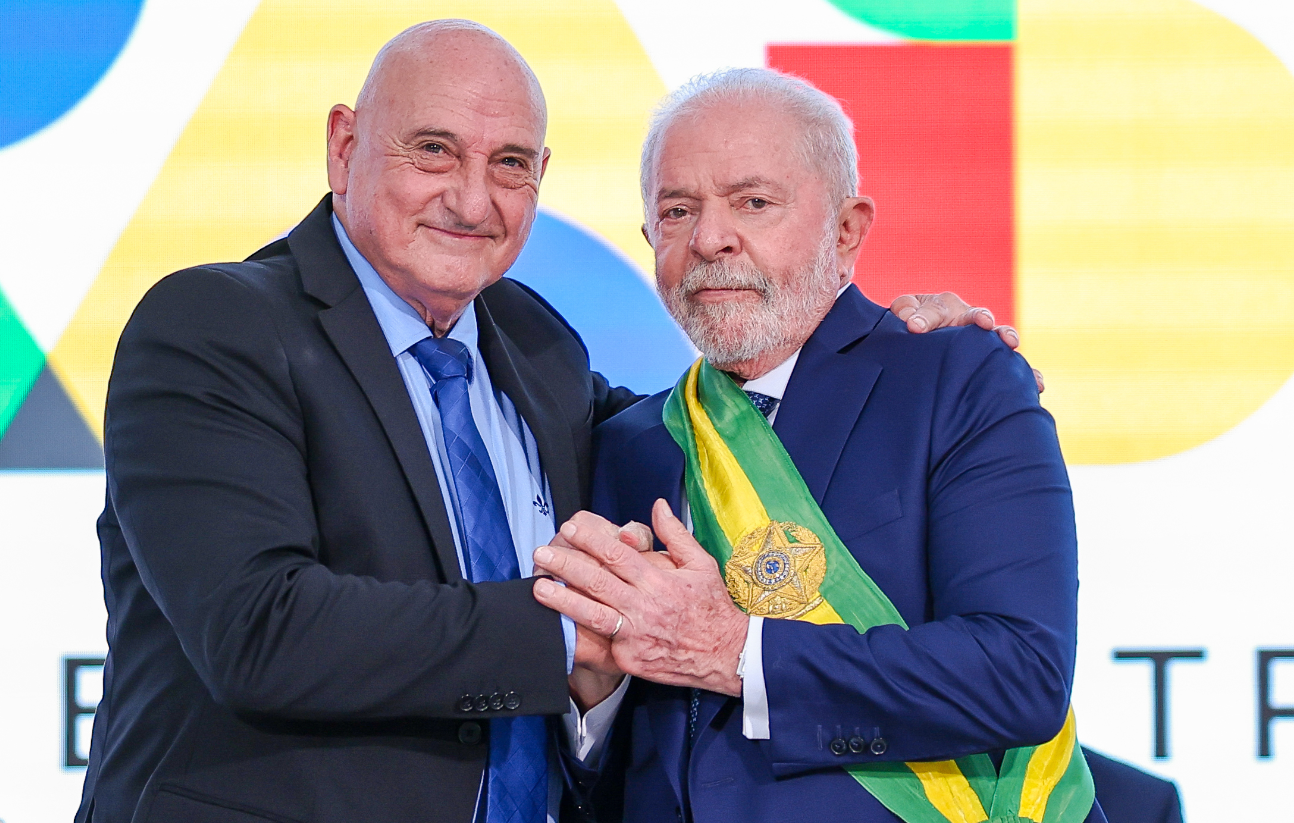 Gonçalves Dias e Lula
