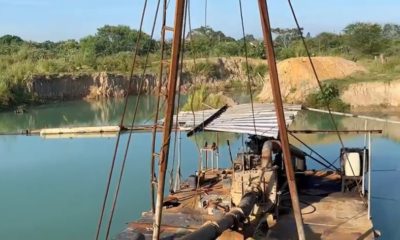 Operação contra extração ilegal de areia na Baixada