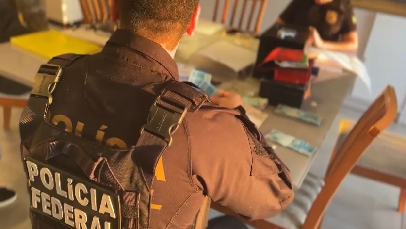 Operação contra tráfico internacional de drogas da PF