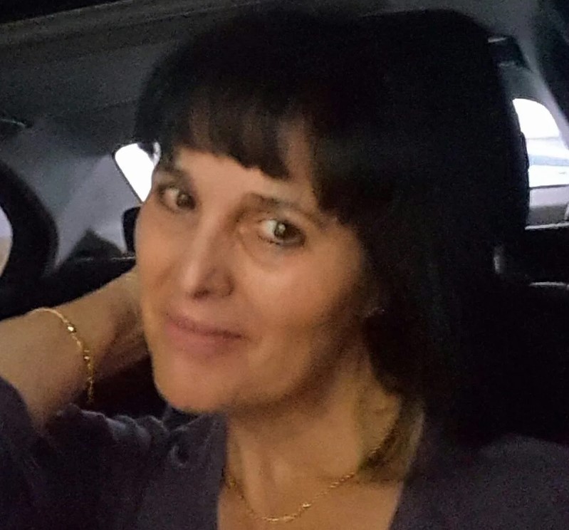 Perita Legista, Denise Macedo Jana, de 61 anos, é morta a tiros na Baixada