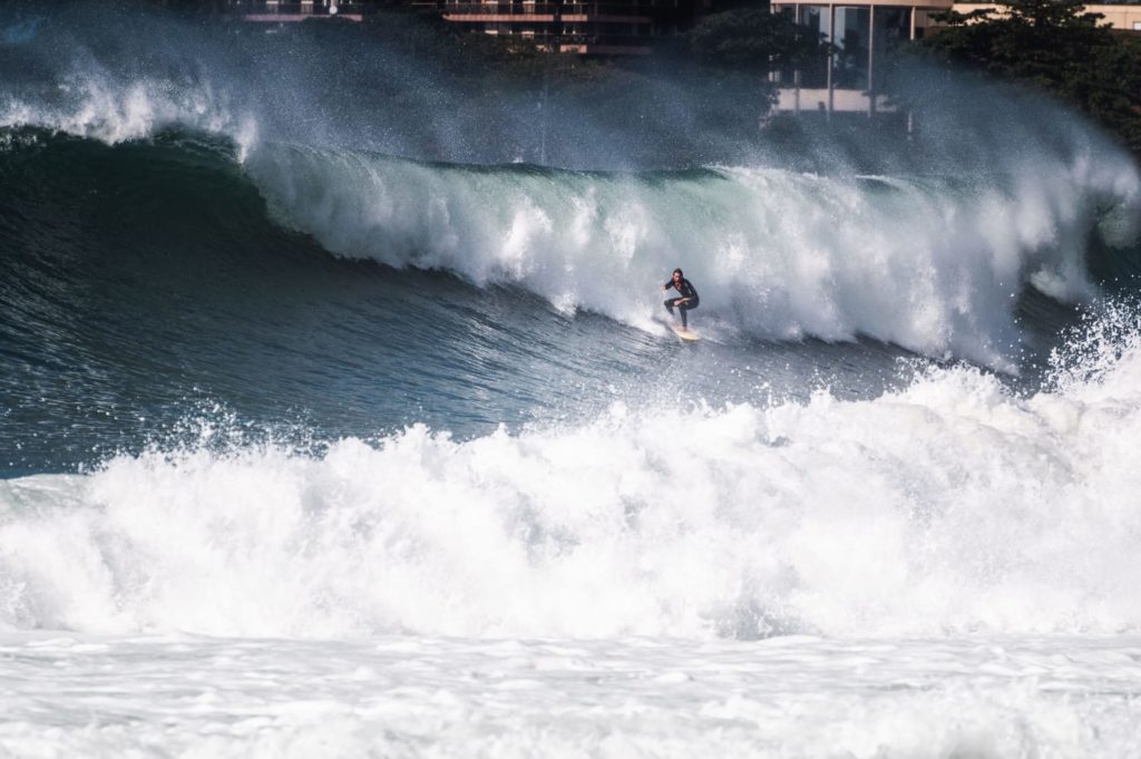 Surfista se afoga na Praia de Copacabana 