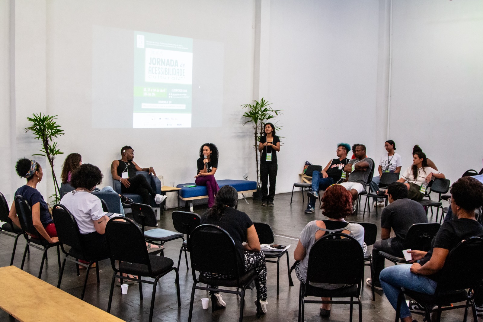 Jornada de Acessibilidade Cultural acontece no Galpão Maré até 14 de abril (Foto: Thaís Valencio)