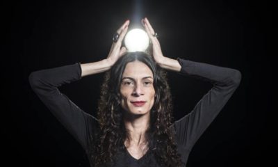 Renata Carvalho estreia 'Manifesto Transpofágico' no Teatro Firjan Sesi Centro (Foto: Divulgação)