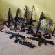 Polícia Militar apreende armamento de guerra em reduto da milícia na Baixada Fluminense