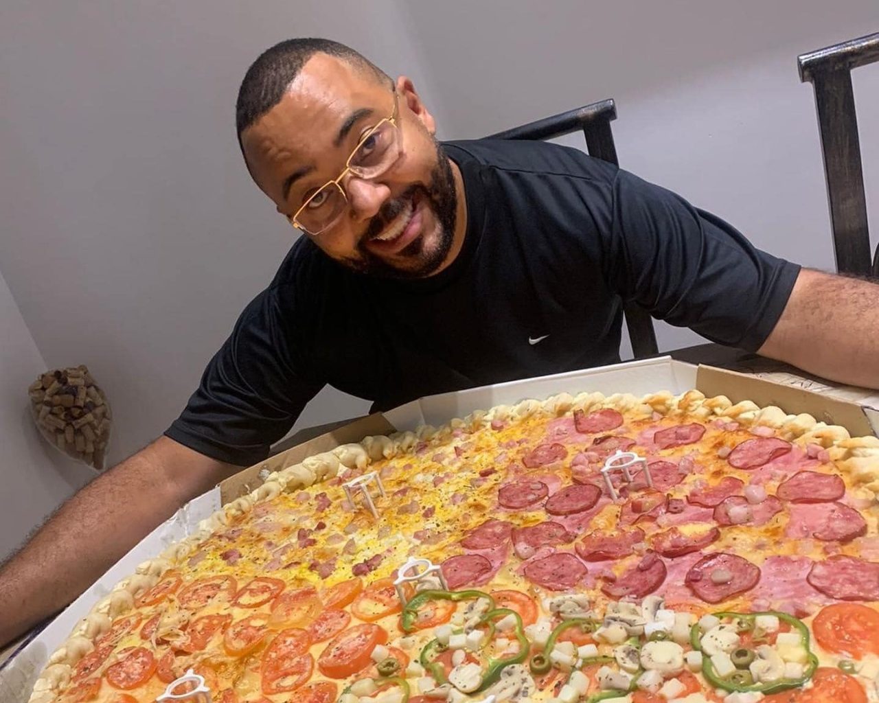 Festival gastronômico em Bangu tem até aula de pole dance - Diário do Rio  de Janeiro