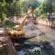Prefeitura do Rio trabalha na limpeza do Canal do Anil
