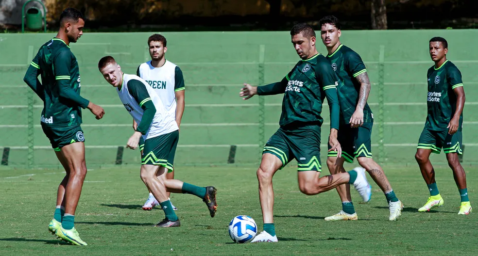 Treino do Goiás