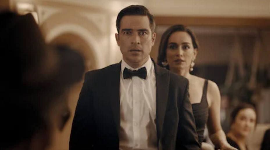 Alfonso Herrera no filme "Viva o México!"