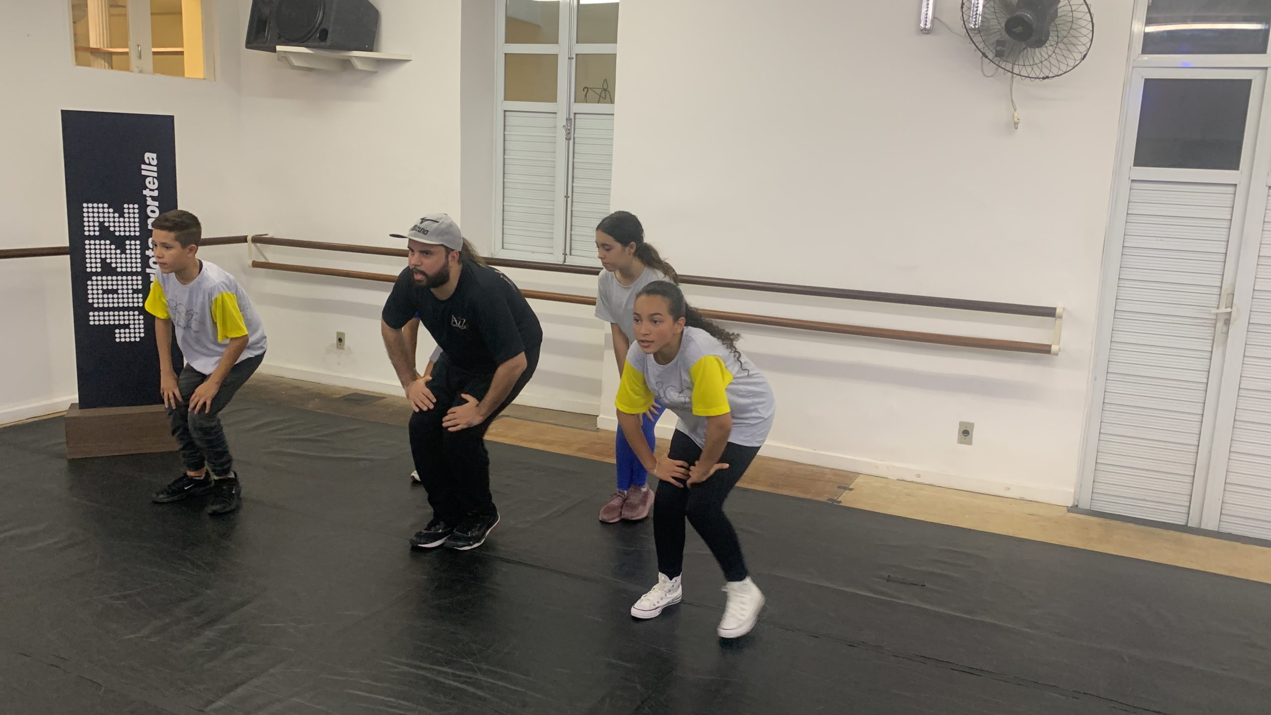 Jazz Carlota Portella apresenta o projeto social 'Adote 1 bailarina' (Foto: Divulgação)