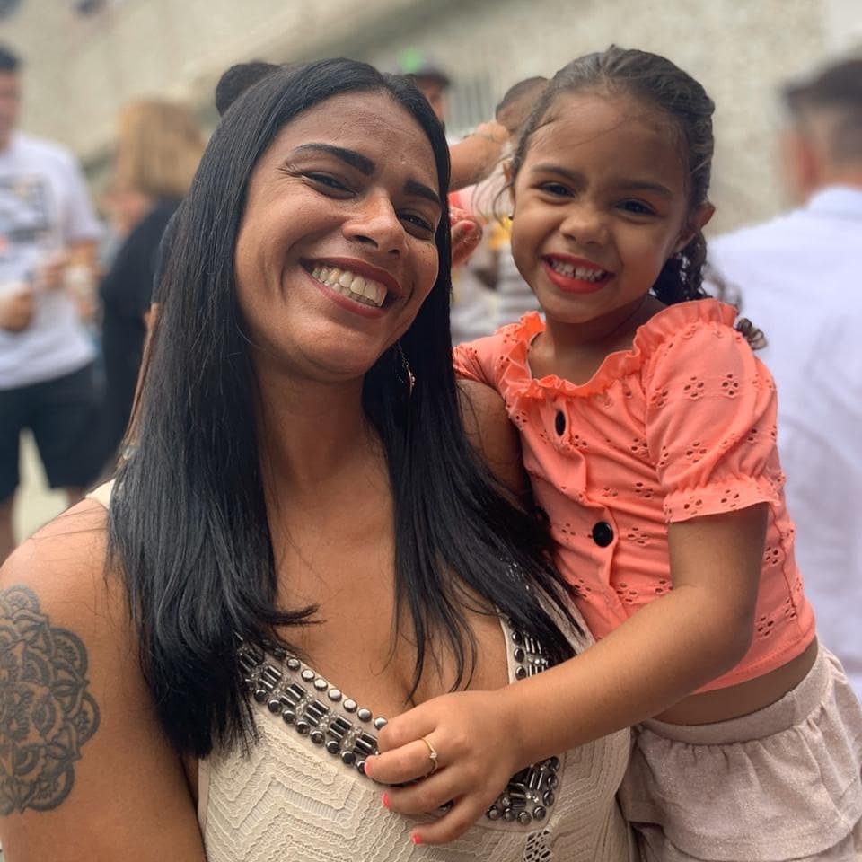 Em comemoração ao Dia das Mães, colaboradora da Águas do Rio compartilha história inspiradora