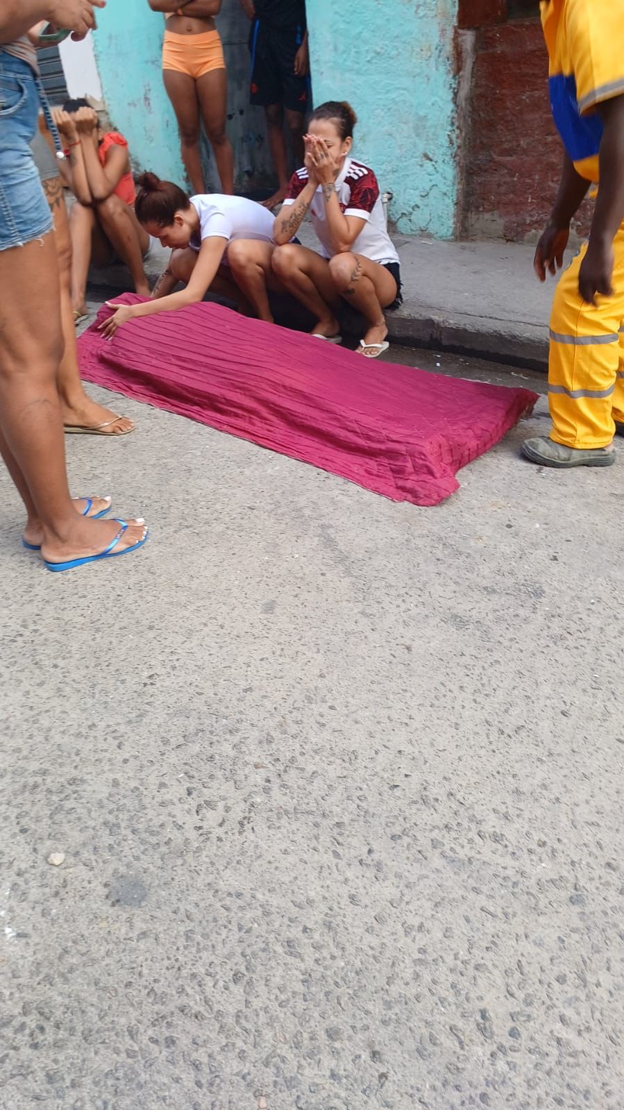 Clima segue tenso nos Complexos da Penha e Alemão, na Zona Norte do Rio (Foto: Divulgação)