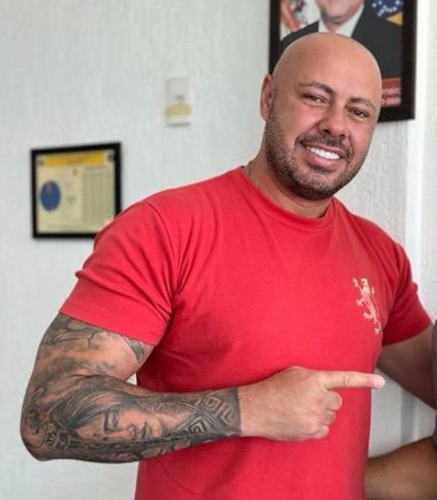 Secretário de Ordem Pública de Belford Roxo sofre atentado na porta de casa