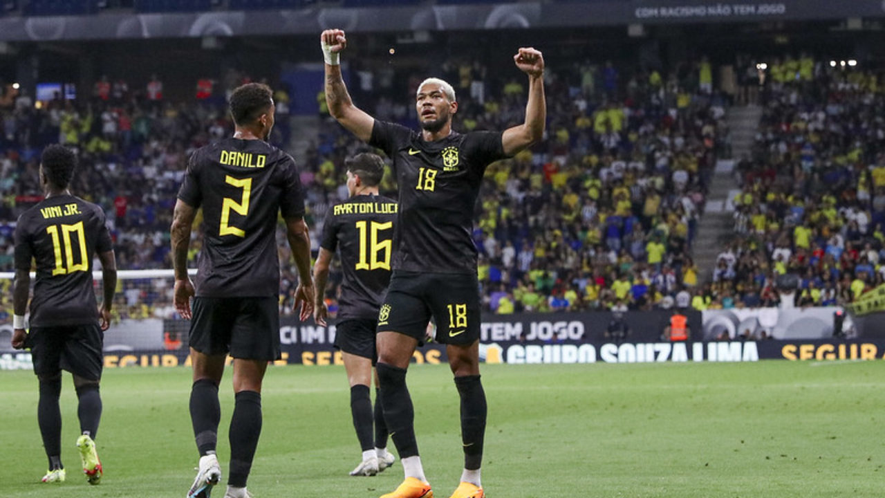 Santos sofre, mas conquista primeira vitória na Sul-Americana