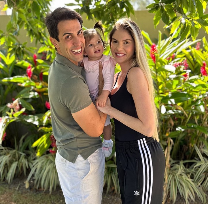 Bárbara Evans ao lado da família