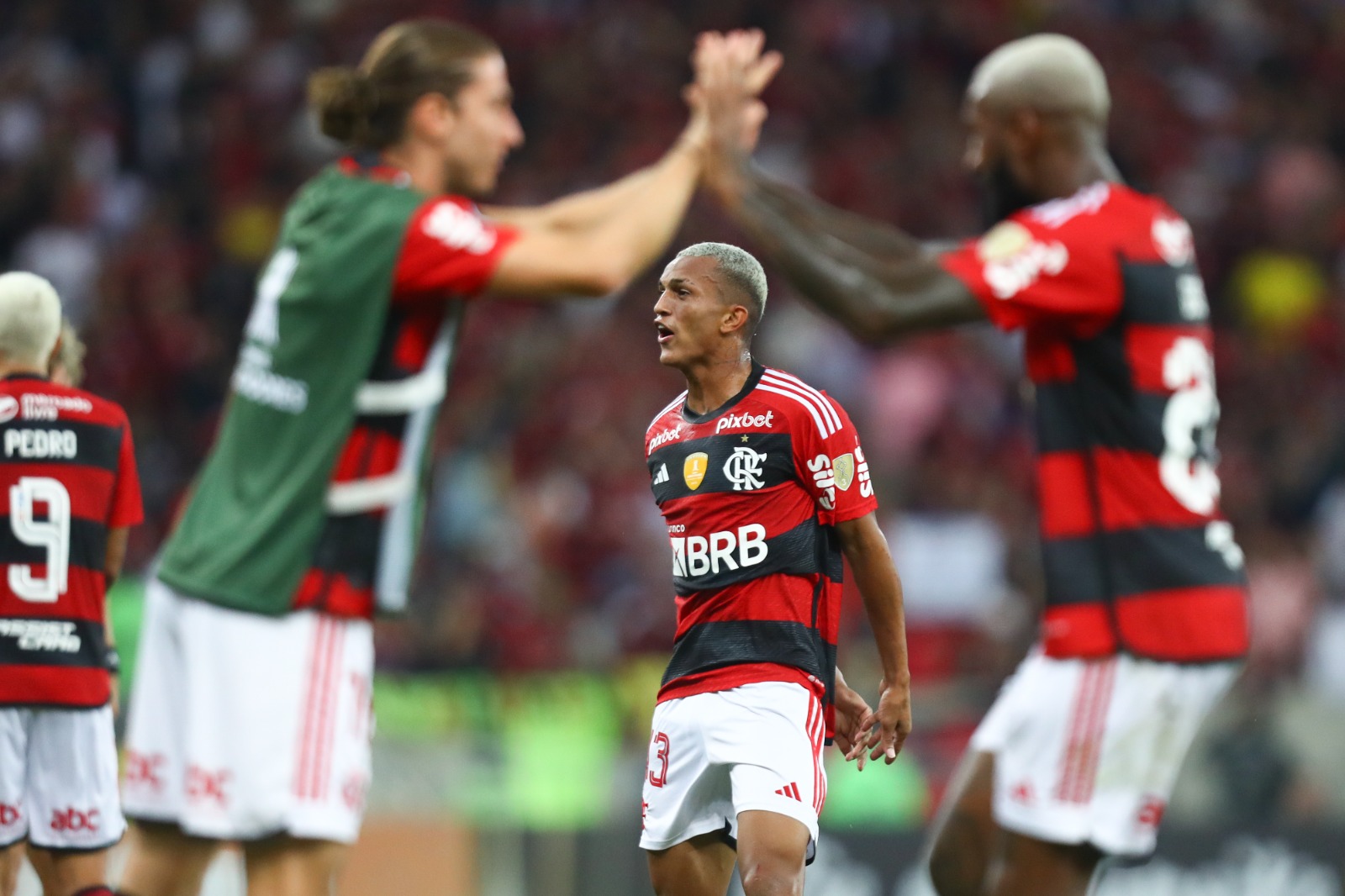 Wesley se emociona com primeiro gol pelo Flamengo e desabafa sobre críticas  - Superesportes