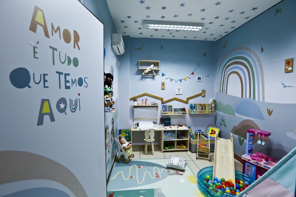 Inauguração da sala Espaço Ser Feliz, 1ª Dama Analine Castro.