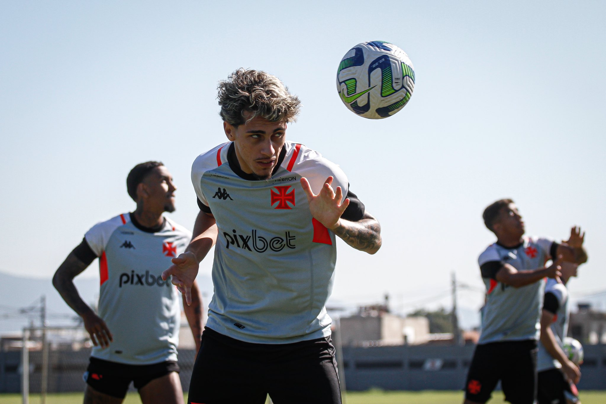 Vasco: Rossi e Marlon vão jogar contra o Botafogo? Confira