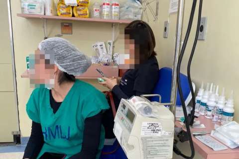 Estudante de Medicina é afastada de Hospital Maternidade após ser flagrada usando cigarro eletrônico em sala de parto (Foto: Divulgação)