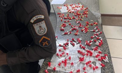 Drogas apreendidas no "feirão" das drogas, no Centro do Rio