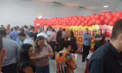 Em evento na Barra, Rede Multi Market anuncia promoções de aniversário (Foto: Divulgação)
