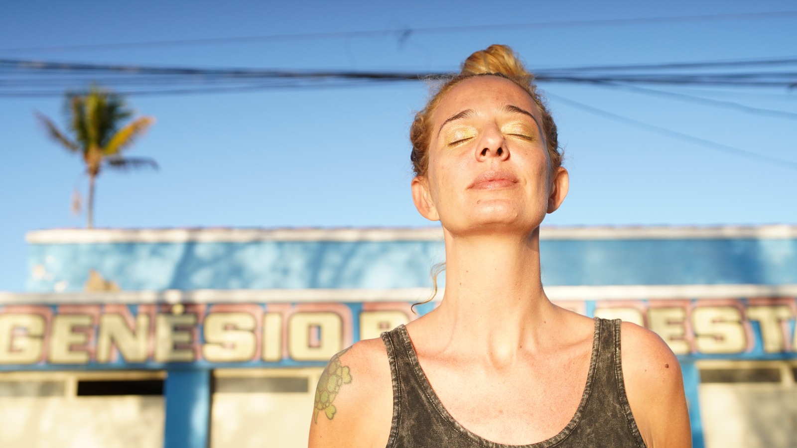 Cinefesta recebe Letrux para exibição do documentário 'Viver é um frenesi', na Fundição Progresso (Foto: Divulgação)