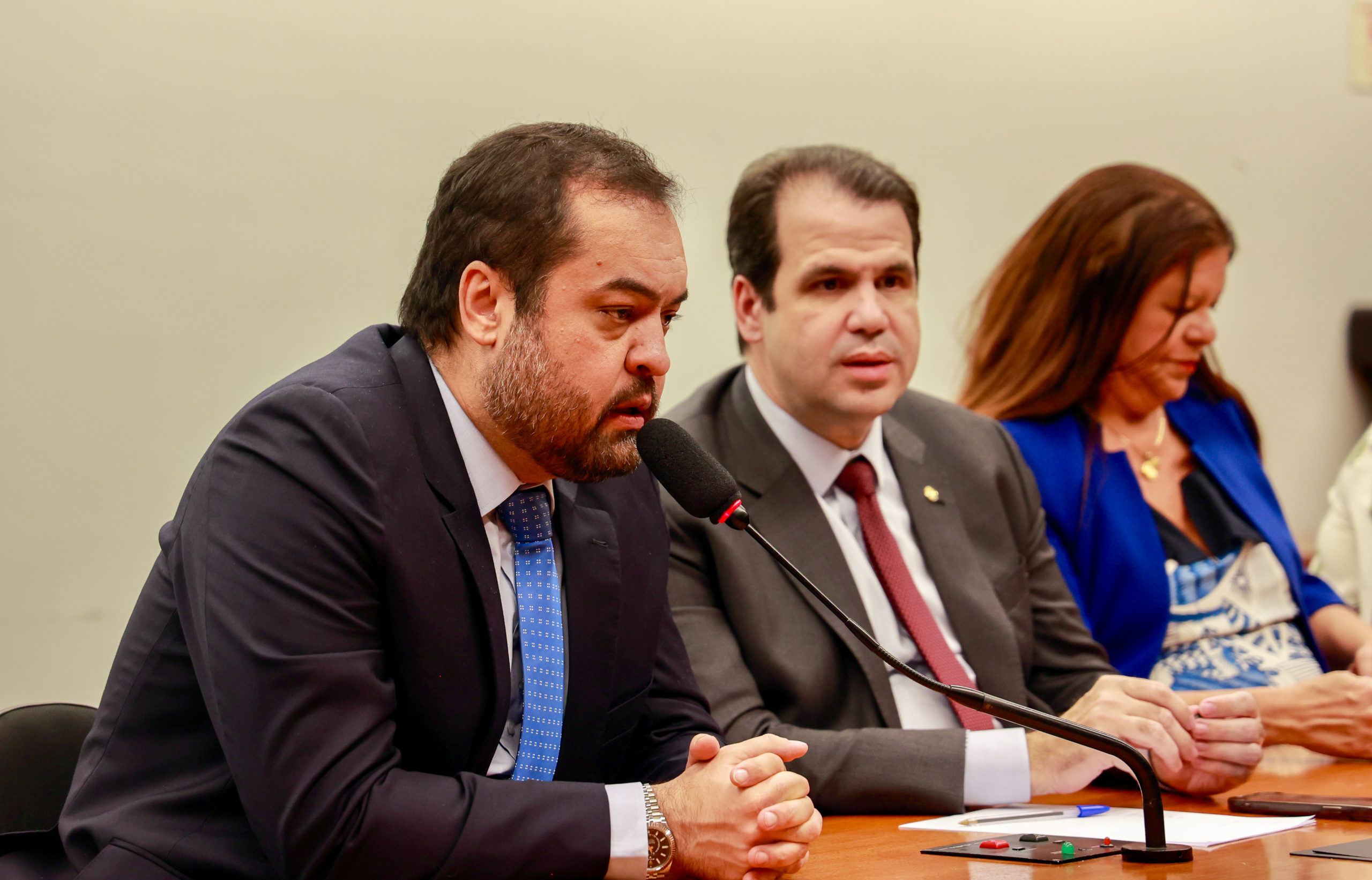 Cláudio Castro: 'Somos a favor da reforma tributária, mas precisamos de um modelo que beneficie a população de todo o Brasil' (Foto: Rogerio Santana/ Divulgação)