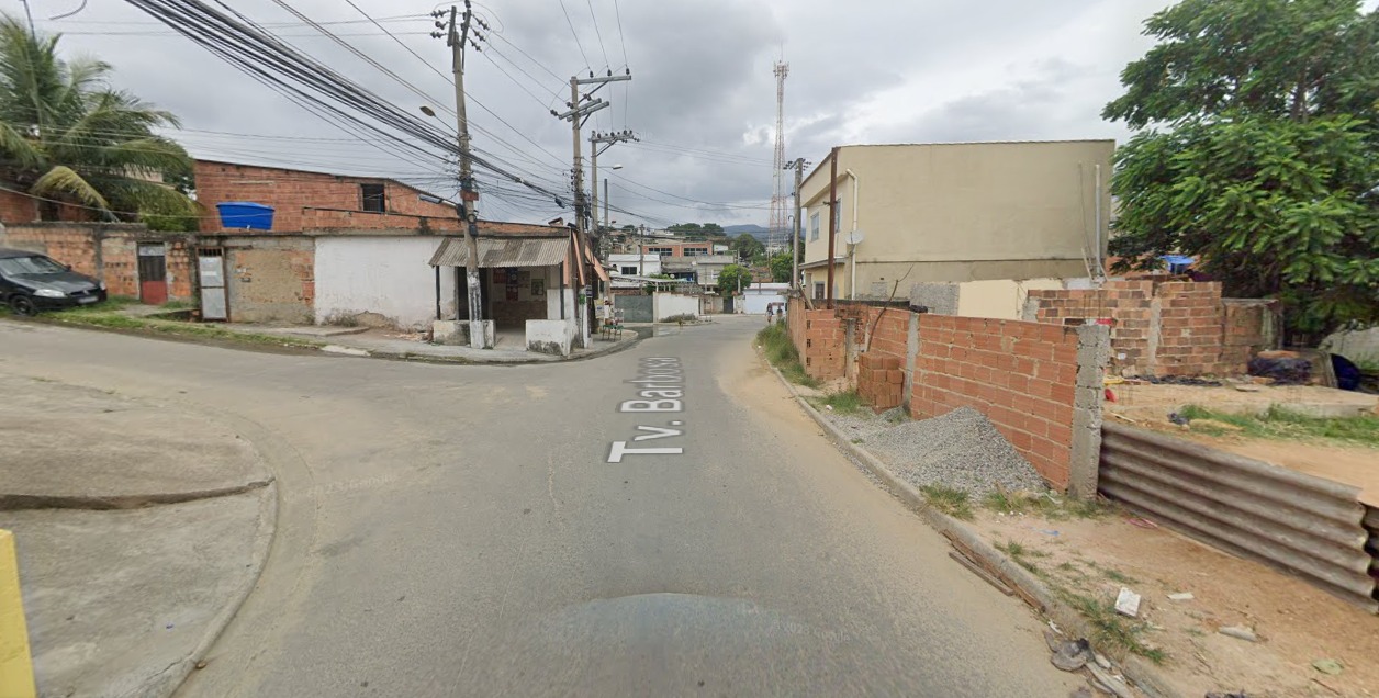 Homem morre após ser baleado em Nova Iguaçu, na Baixada Fluminense (Foto: Reprodução/ Google Maps)