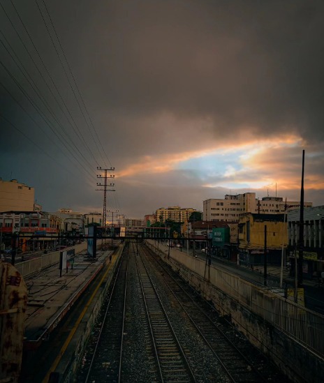 Confira a previsão do tempo para esta segunda, no Rio (Foto: @mais_do_que_imagens/ Divulgação: COR)