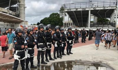 PM começa a aplicar Lei Vini Jr nos estádios (Foto: Divulgação/ PMERJ)