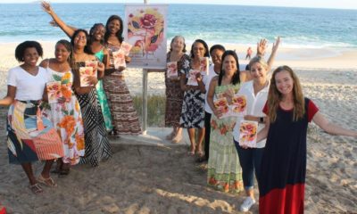 Coletânea 'Mulher, o melhor de Deus em mim' concorre à premiação internacional (Foto: Divulgação)