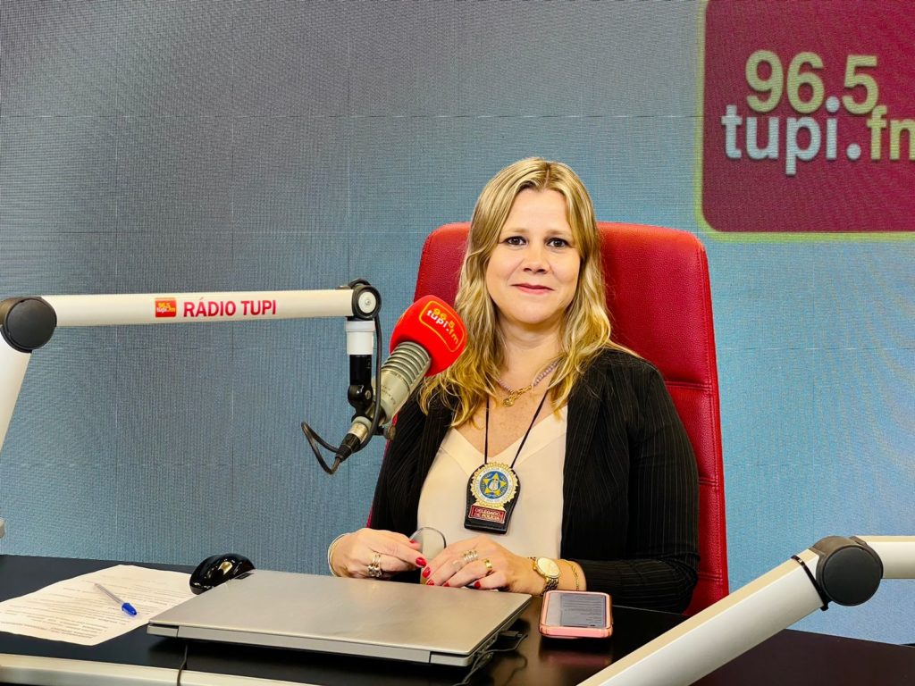 delegada Gabriela Von Beauvois, diretora do Departamento Geral de Polícia de Atendimento à Mulher