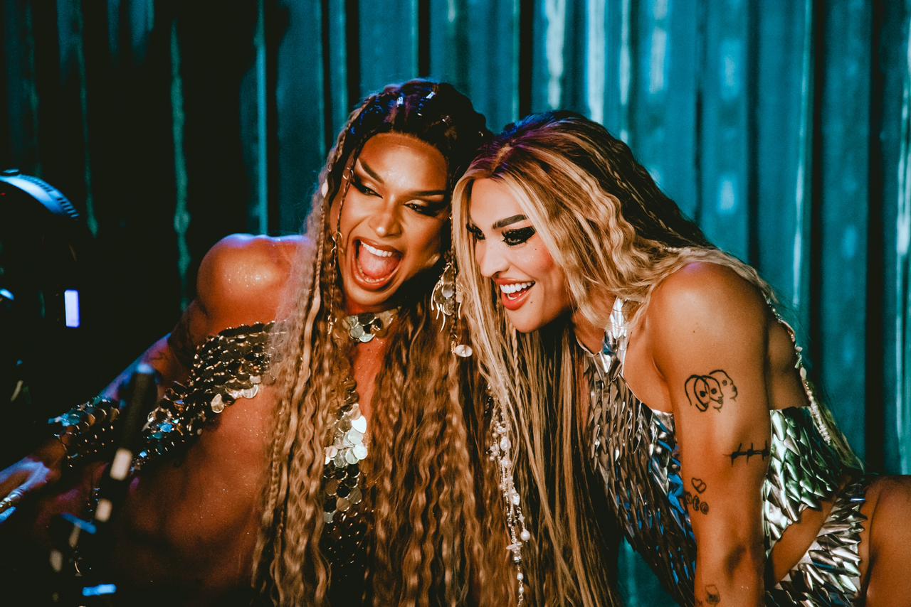 Lia Clark mergulha em cenário cinematográfico no dance vídeo de 'Sereia', single em parceria com Pabllo Vittar (Foto: Divulgação)