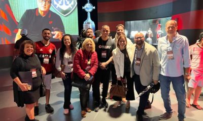 Equipes da hotelaria carioca visitam Museu do Flamengo