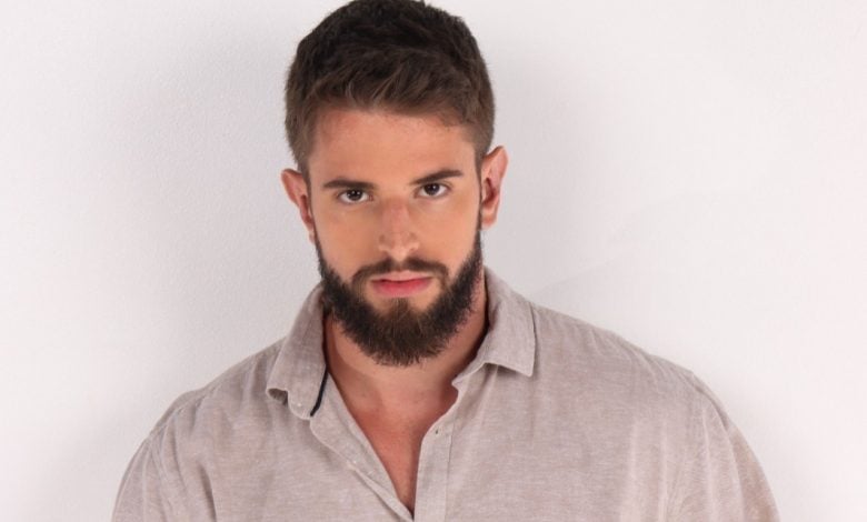 Influenciador Alex Bill comenta a importância dos intérpretes de Libras em eventos públicos (Foto: Divulgação)