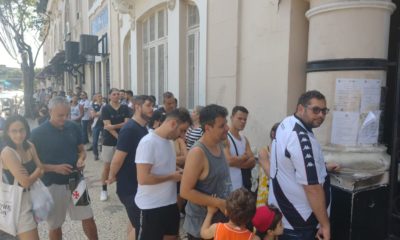 Vascaínos formam diversas filas em São Januário para troca de ingressos (Foto: Thalyson Martins/ Super Rádio Tupi)