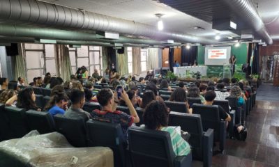 Projeto Super Futuro oferece formação em negócios sustentáveis, novas tecnologias e orientação profissional a estudantes da rede pública do RJ