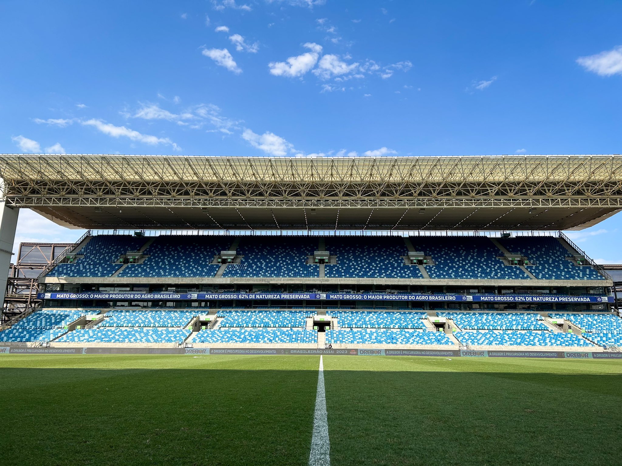 Brasil empata com a Venezuela na Arena Pantanal e perde 100% nas