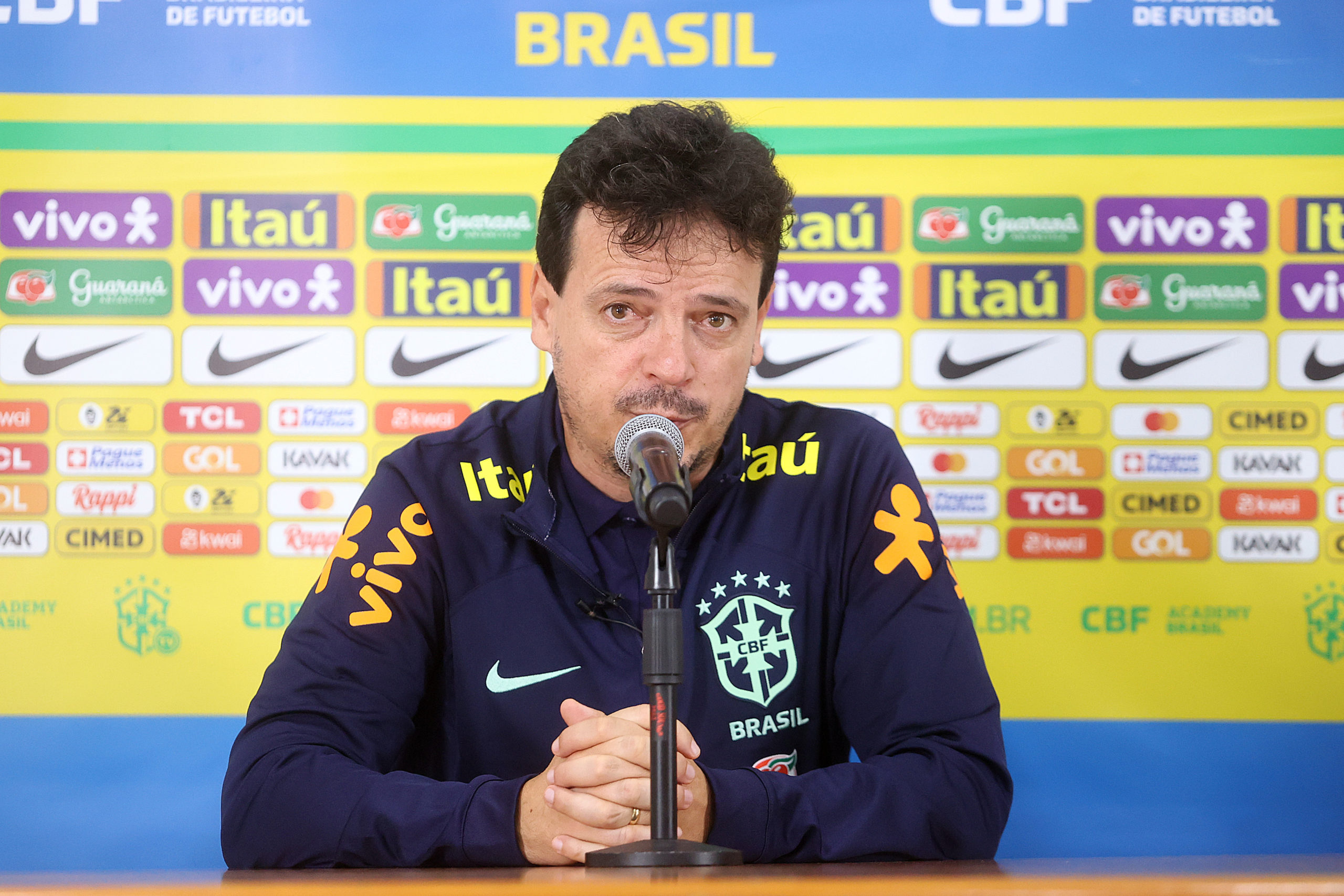 Gabriel Magalhães, sobre estilo de jogo de Diniz: Hoje o futebol te pede  isso, seleção brasileira