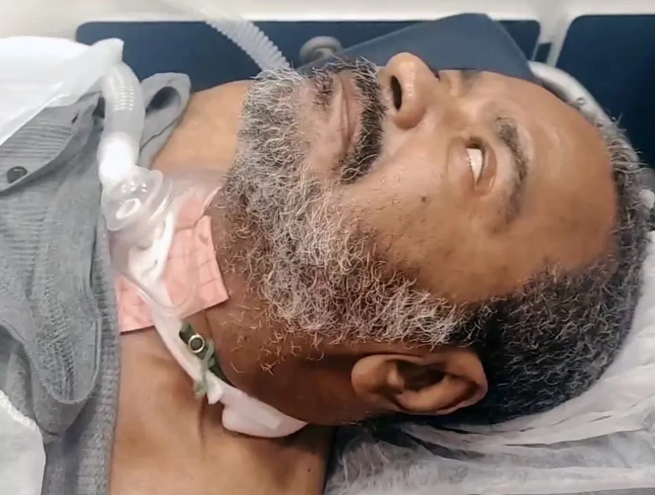 Arlindo Cruz recebe alta hospitalar após ficar quase 1 mÊs internado no Rio