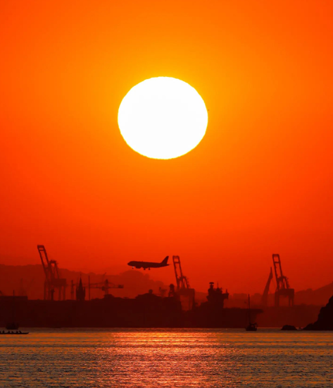 Sol nascendo no RJ