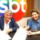Cléber Machado assina com o SBT