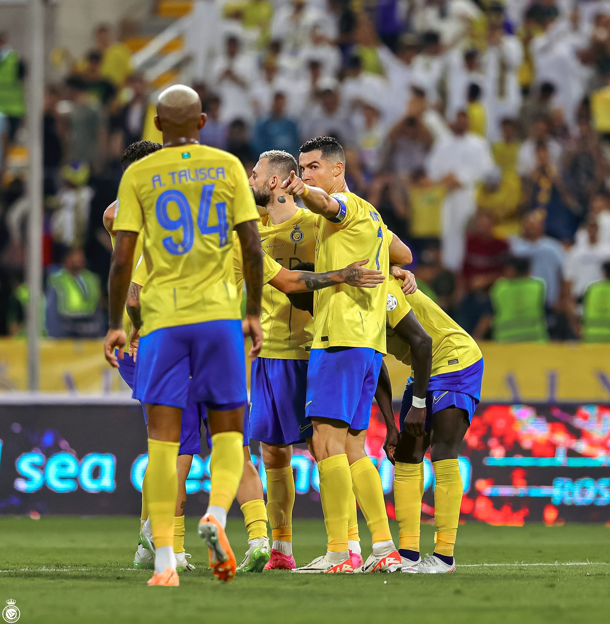 Com gols de Talisca e Cristiano Ronaldo, Al Nassr vence Damac de