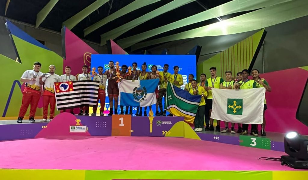 Atleta da geração Upp Wrestling fatura duas medalhas nos jogos da juventude 2023