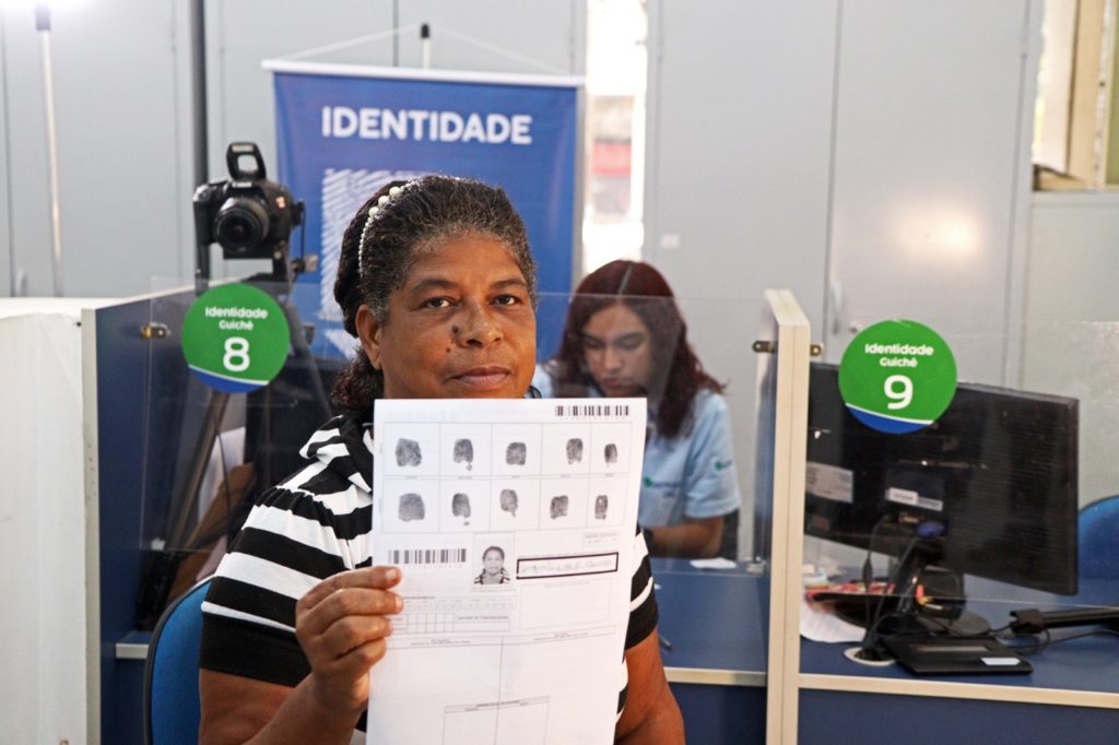 Detran promove mutirão de carteiras de identidade