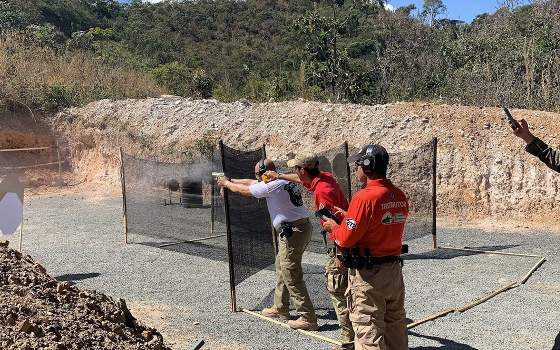Cenas fortes! Aluno morre após ser atingido por disparo em estande de tiro em Brasília (Foto: Divulgação)