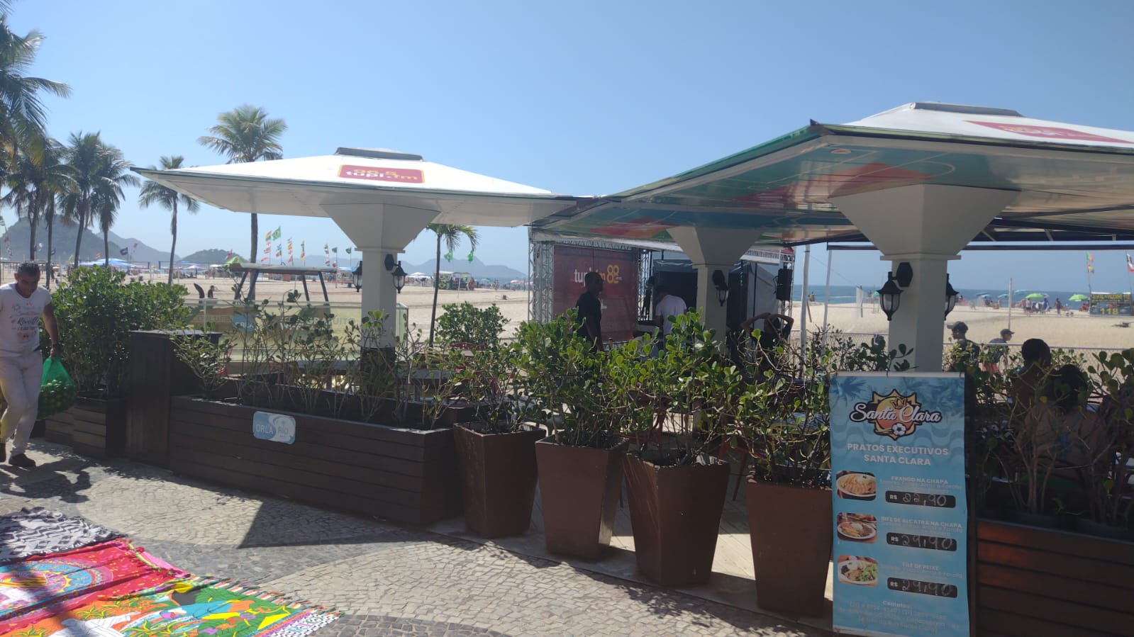 Super Rádio Tupi segue com celebrações pelos 88 anos no Quiosque em Copacabana (Foto: Thalyson Martins/ Super Rádio Tupi)