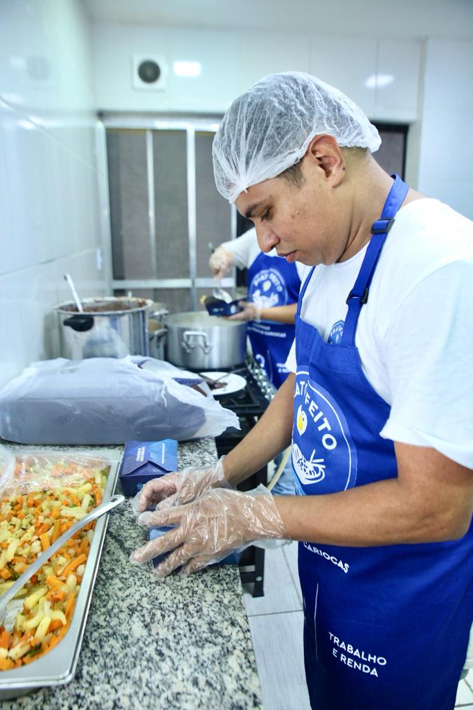 Prato Feito Carioca chega à Maré e a Realengo: novas cozinhas comunitárias vão servir 560 refeições diariamente (Foto: Divulgação)